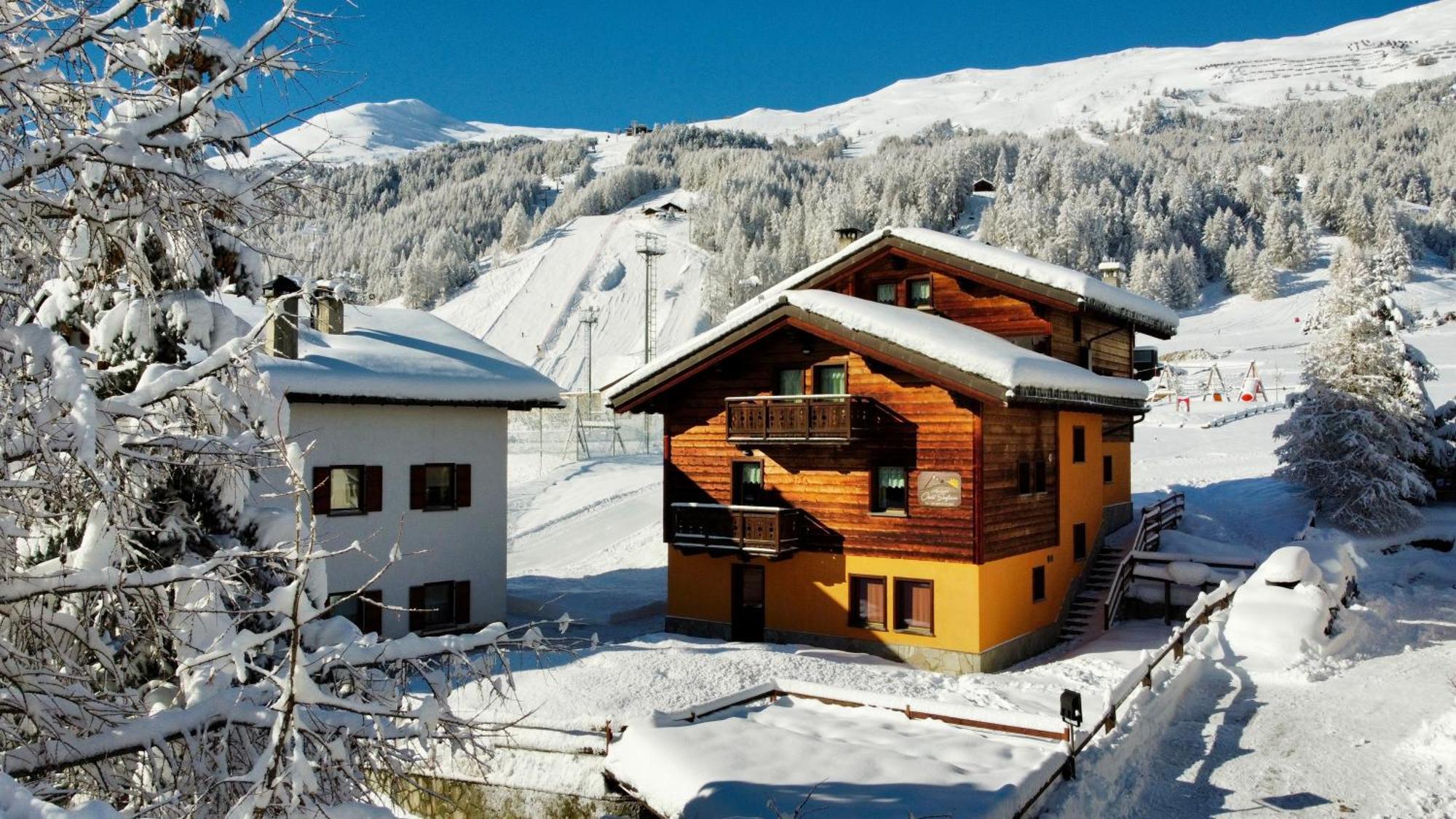 Chalet Girasole Λιβίνιο Εξωτερικό φωτογραφία